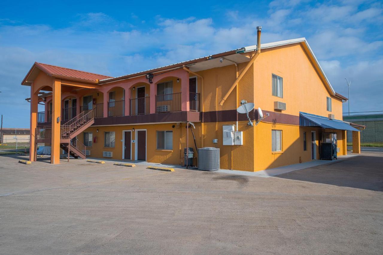 Texas Inn San Benito Near Harlingen Eksteriør bilde